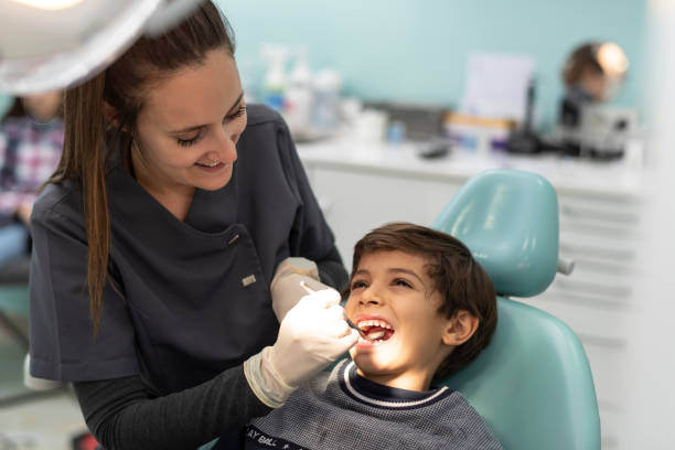 Best Emergency Tooth Extraction  in Gila Bend, AZ